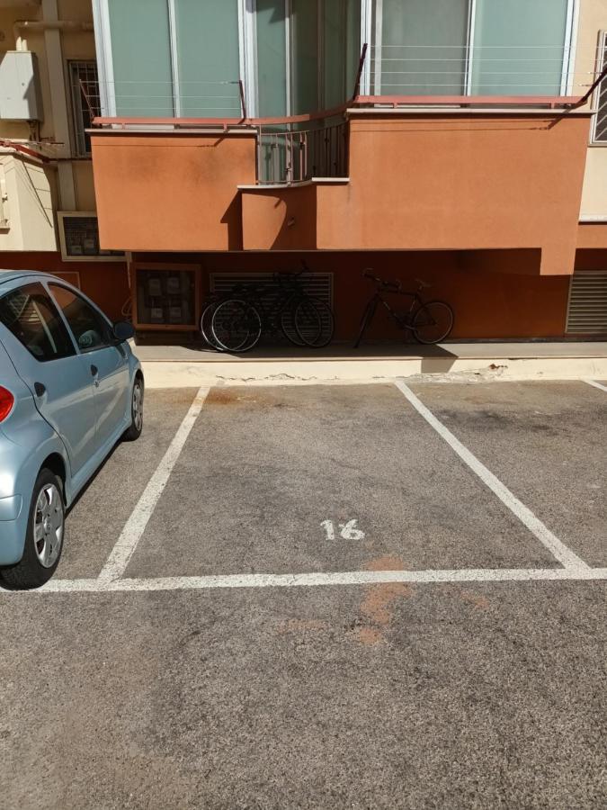 Casa Lidia Apartment Bari Luaran gambar